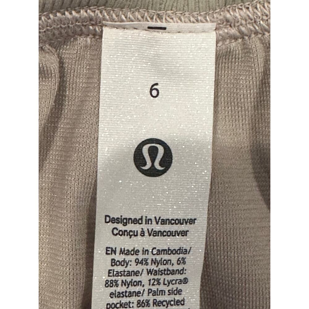 Lululemon Dance Studio High Rise Shorts 3.5" Size 6 Tan - Picture 8 of 9